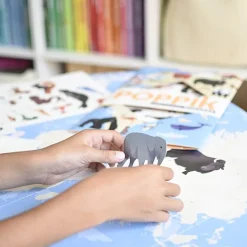 Educatieve Xxl Poster + 42 Stickers Animals Of The World | 5-12 Jaar