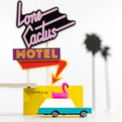 Flamingo Wagon (W228) 8,9X3,8X6,4Cm, Wooden Diecast, Magnetic,