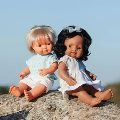 Pop My Friends & Me Latijns-Amerikaans meisje - 38 cm