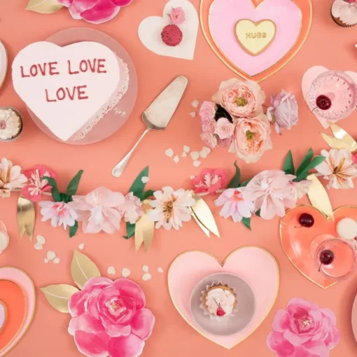 Slinger Rose Blossom Garland